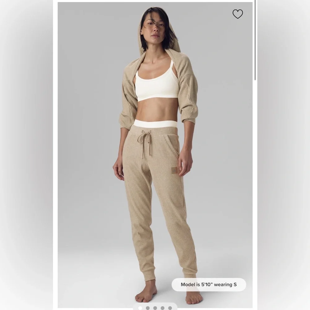 ALO Yoga Women's Ribbed Track Joggers in Beige